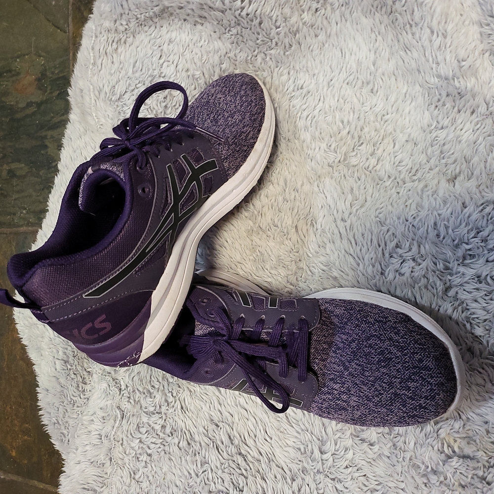 ASICS gel-torrance size 7.5